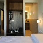 Uphill Unique Boutique 5* Szkiáthosz