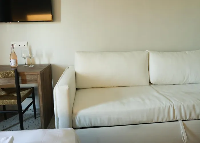 Uphill Unique Boutique Skiathos by