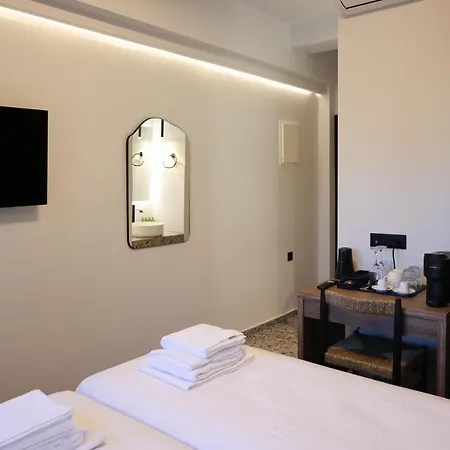 Uphill Unique Boutique Hotel Skiathos-Stadt