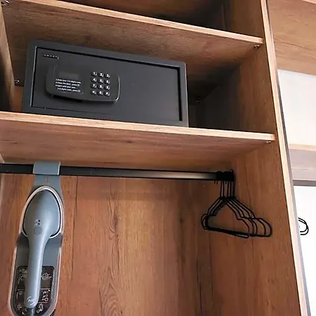Uphill Unique Boutique Szálloda 5*