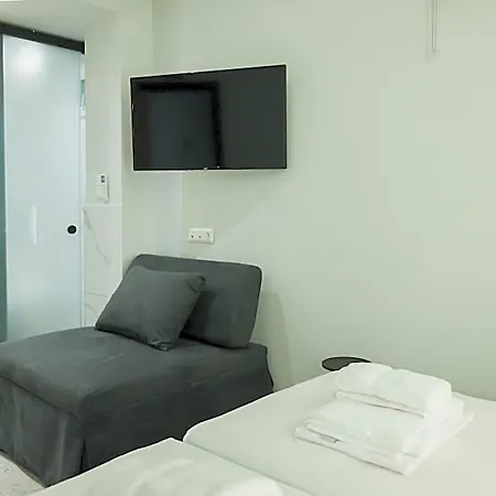 Ξενοδοχείο Uphill Unique Boutique 5*