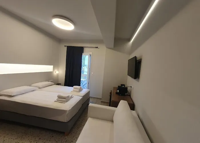 Uphill Unique Boutique Hotel Skiathos Town