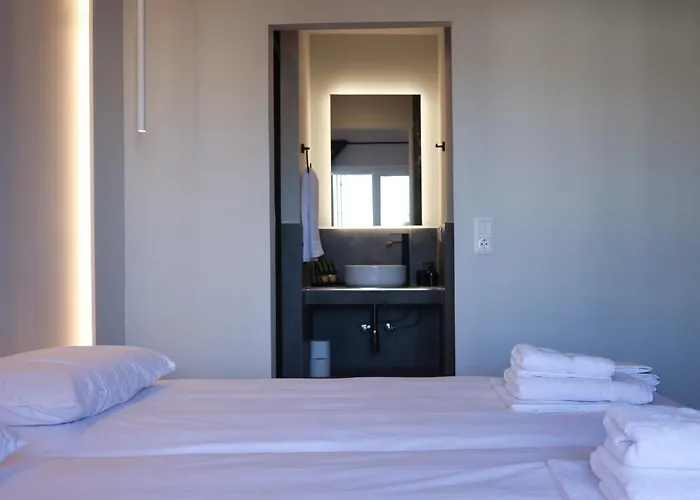 Uphill Unique Boutique Hotel 5*