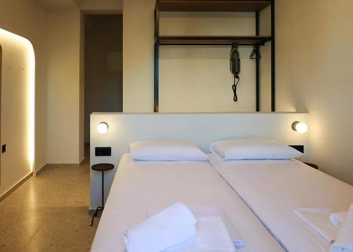 Uphill Unique Boutique Hotel 5*